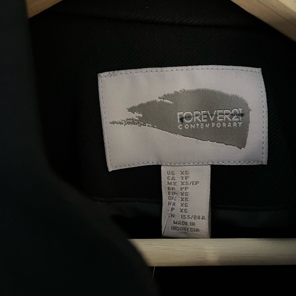 Forever 21 Black Military Style Blazer - Picture 2 of 3